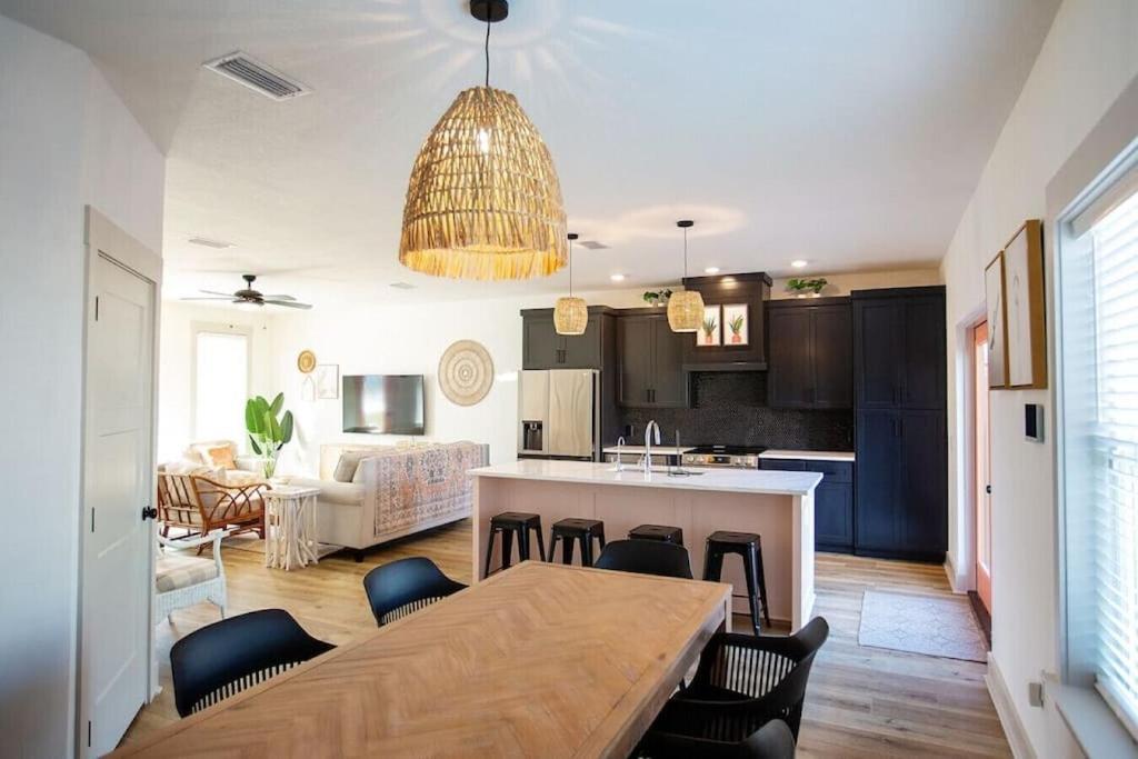 Coral Reef - Brand New Build, Pet Friendly, Private Pool! Sleeps 9! Villa Panama City Beach Exterior photo